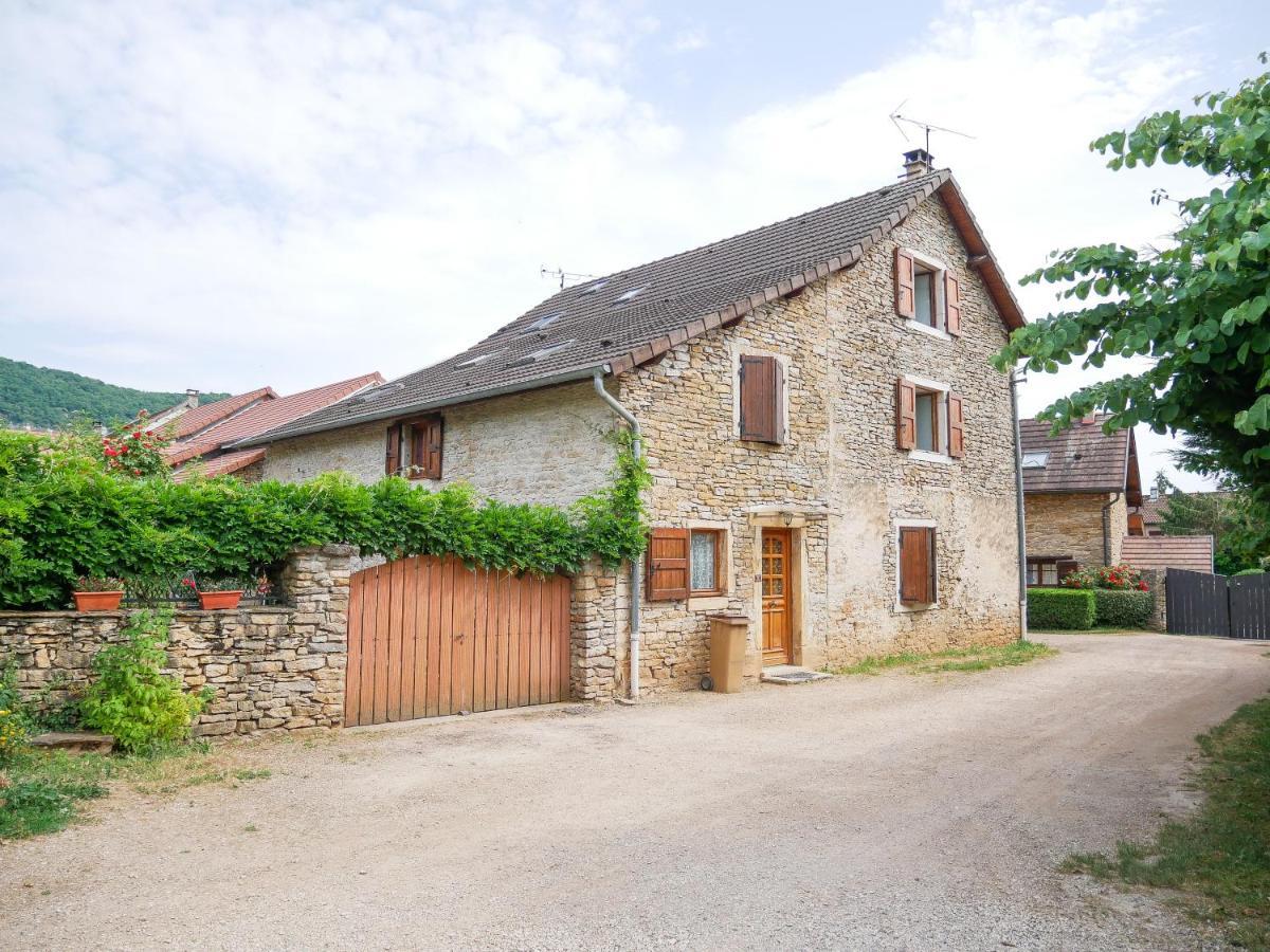 Gite Du Lavoir Leyrieu 外观 照片